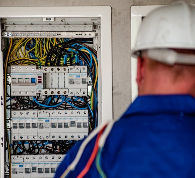 electrician near me Santa Monica
